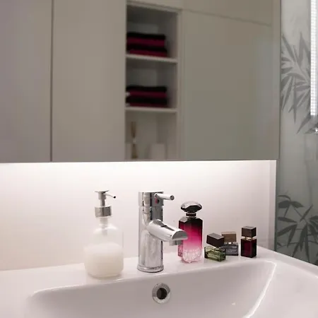 Apartamento The Cute, Sunny In The Center +p Liubliana