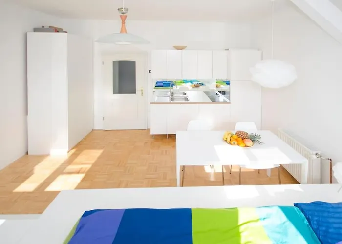 The Cute, Sunny In The Center +p